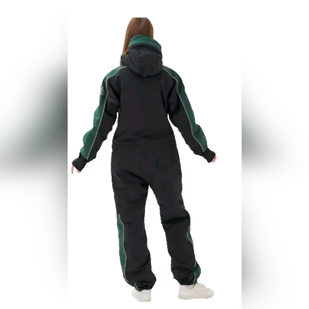 Women's Black and Green Ski Jacket